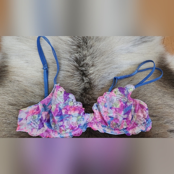 VICTORIA'S SECRET PINK colorful bra in size 34B - Picture 1 of 7